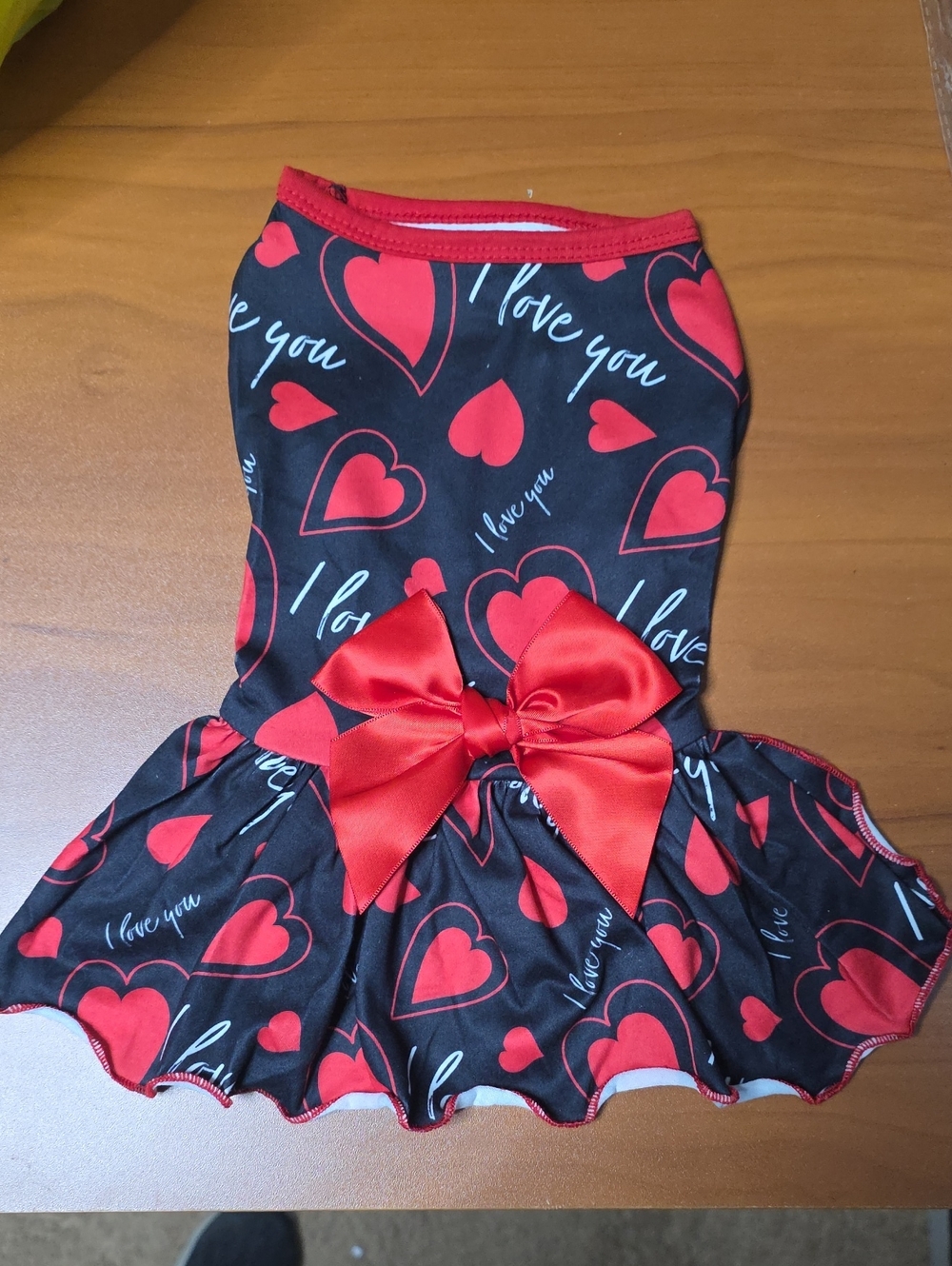 Valentine's Day Small Dog Or Cat Black & Red Heart Print Dress with Bow